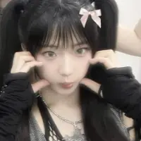 𝓛 ᵉⁿⁱⁿʰᵃ(´✪‿✪`)