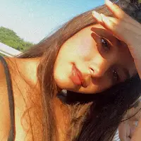 Julia Dias