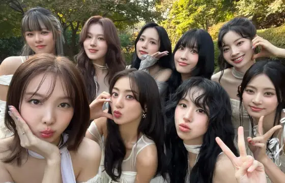 Escolha uma música do Twice!