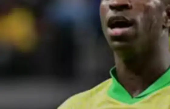 É verdade que está tendo boatos sobre Virgínia, que está tendo um caso com o jogador Vini Júnior?