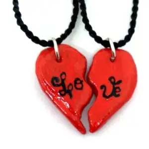 Colar de duas partes