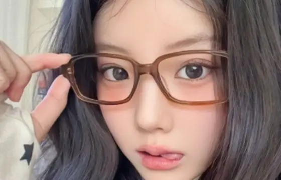 Qual é o nome completo da wonhee?