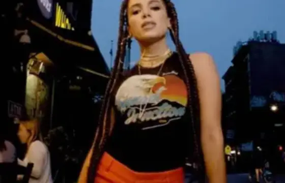 Qual é a melhor coisa que a Anitta gosta de fazer ?