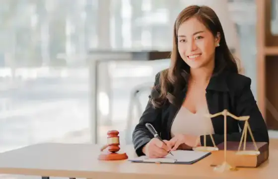 Advogado(a), Juiz(a) ou Delegado(a)