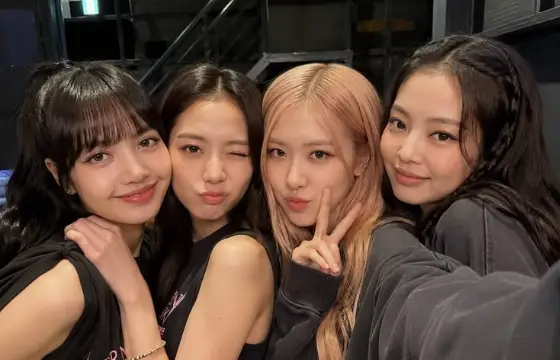 Qual é sua bias do BLACKPINK?