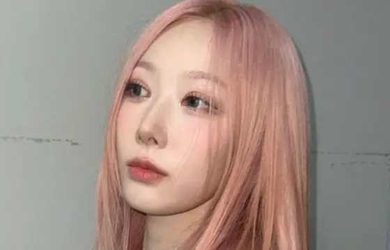 Quem e a Idol na foto?