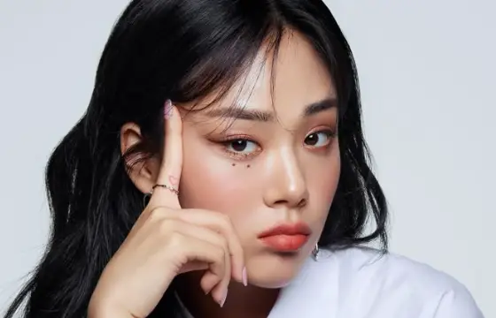 Quem e a Idol na foto?