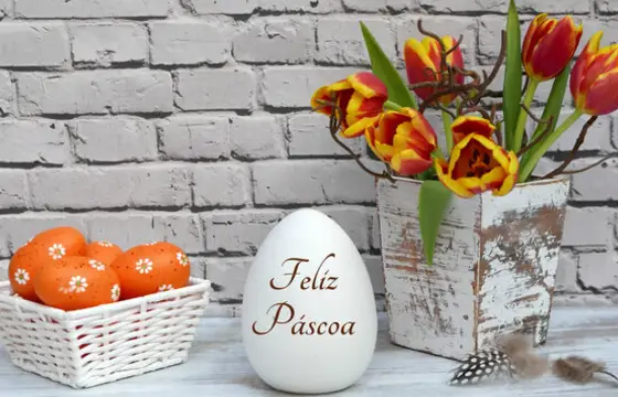 Tu não combinas com a Páscoa.