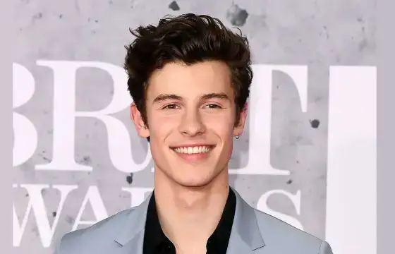 Quem é este cantor?