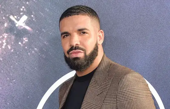 Quem é este cantor?