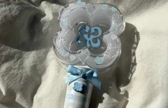 De qual grupo é essa lightstick?