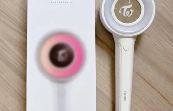 De qual grupo é essa lightstick?