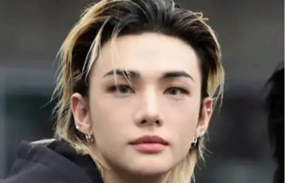 O hyunjin é embaixador de qual marca atualmente?