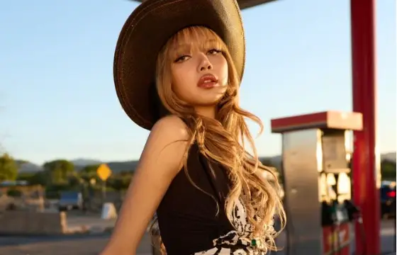 PARABÉNS VOCÊ É A LISA!