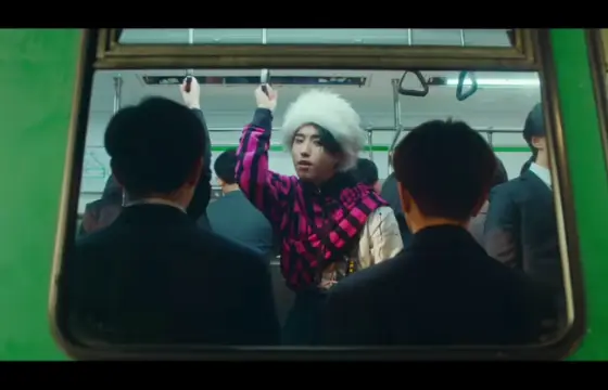 De qual música é essa cena?