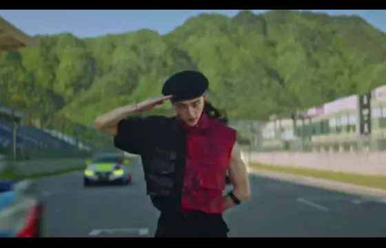 De qual música é essa cena?