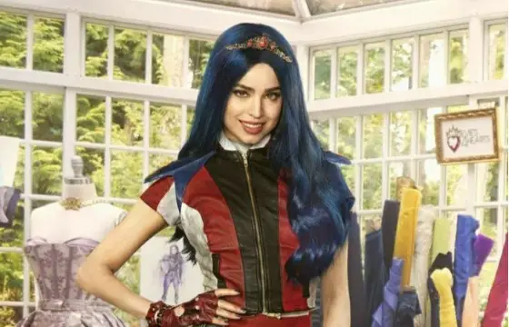 Evie