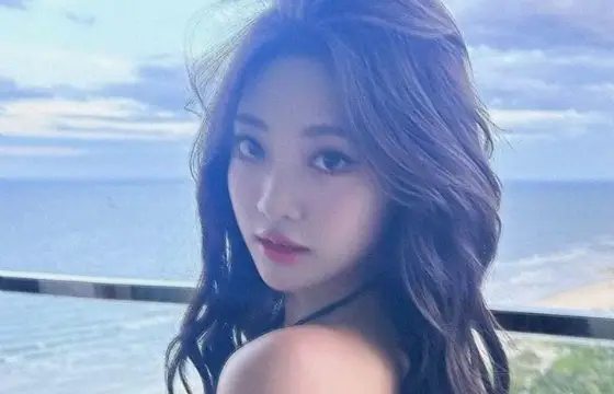 NINGNING (AESPA)