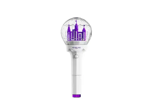 Este lightstick é de qual grupo?