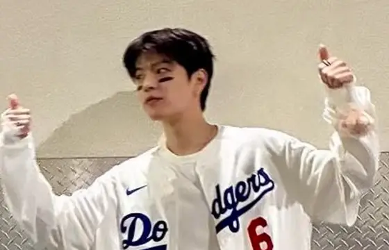 Qual membro saiu do grupo em 2019?